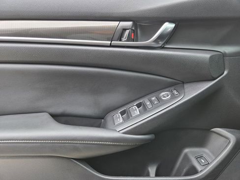 Used 2021 Honda Accord Sport image 26