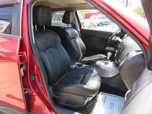 Used 2011 Nissan Juke SL AWD/4WD image 11