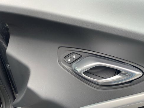 Used 2017 Chevrolet Camaro SS image 43