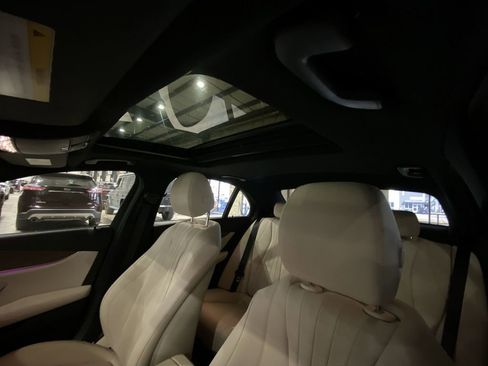 Used 2022 Mercedes-Benz E 350 E 350 w/ AMG Line Exterior image 15