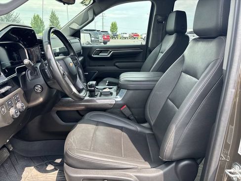 Certified 2023 Chevrolet Silverado 1500 LTZ w/ Technology Package AWD/4WD image 10