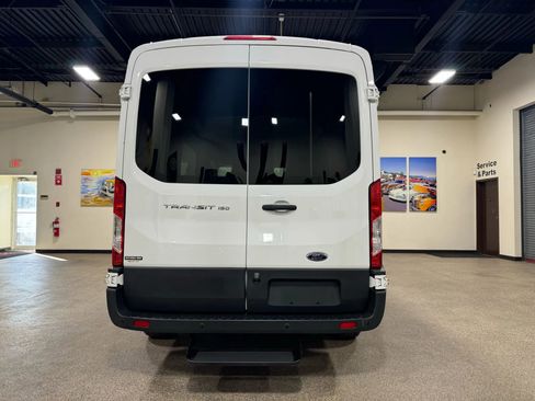 Used 2016 Ford Transit 150 130 Medium Roof image 7