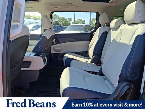 New 2026 Kia Carnival SX image 6