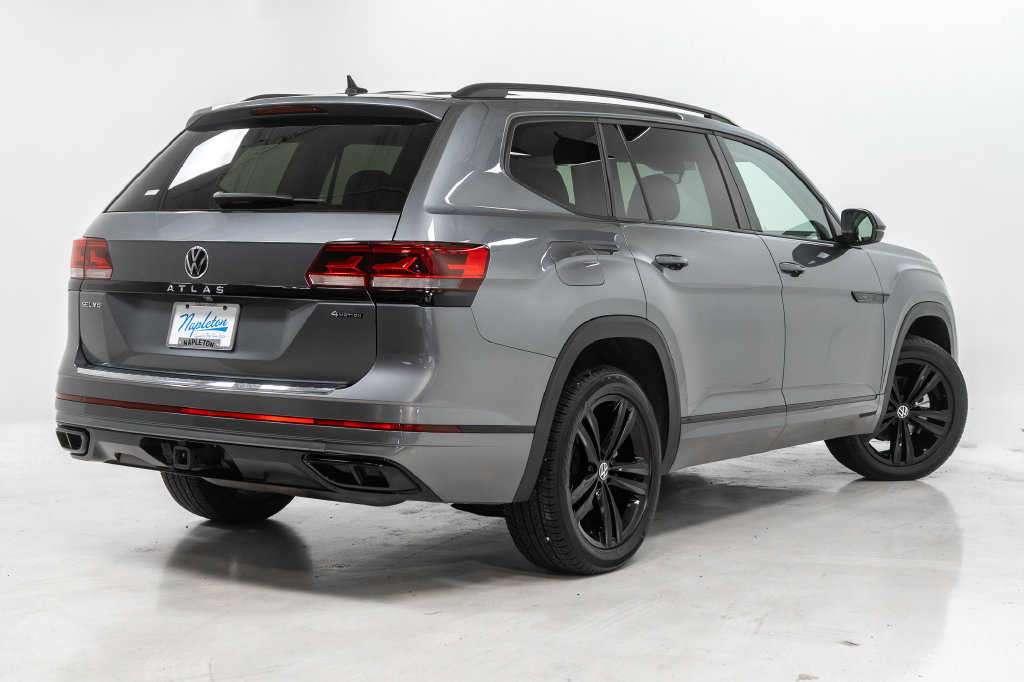 Used 2023 Volkswagen Atlas SEL R-Line AWD/4WD image 30