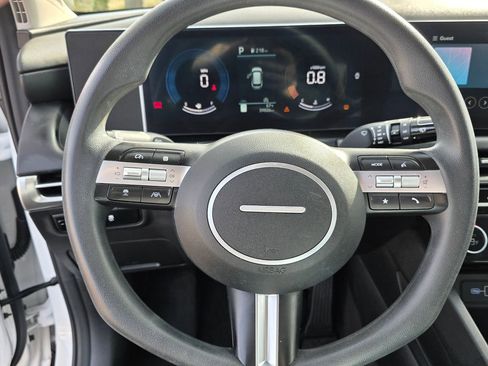 Used 2025 Hyundai Tucson SEL image 17