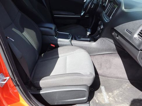 Used 2017 Dodge Charger R/T image 14