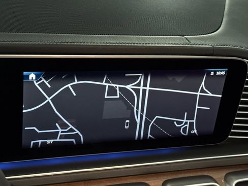 New 2026 Mercedes-Benz GLE 580 4MATIC image 23