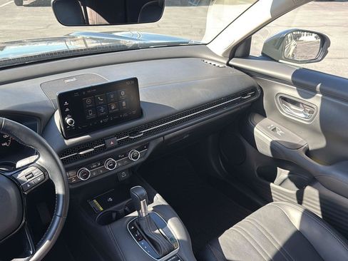 Certified 2025 Honda HR-V EX-L image 24