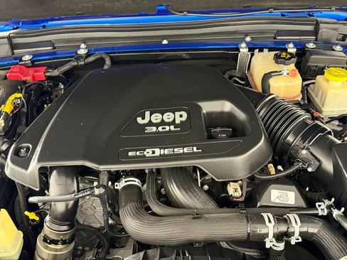 Used 2021 Jeep Gladiator Rubicon image 32