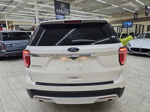 Used 2017 Ford Explorer Limited image 8