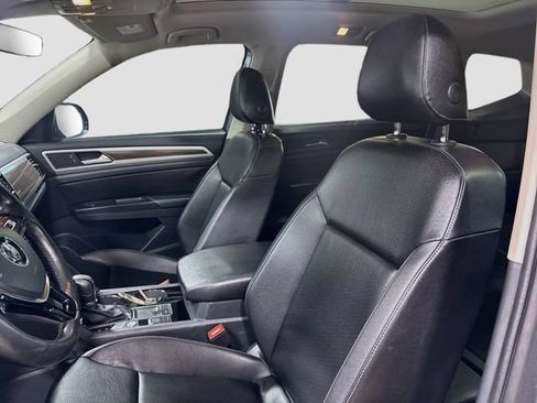 Used 2018 Volkswagen Atlas SEL FWD image 17