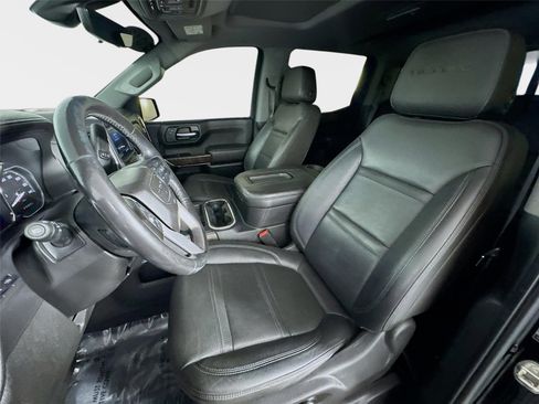 Used 2019 GMC Sierra 1500 Denali w/ Denali Ultimate Package AWD/4WD image 11