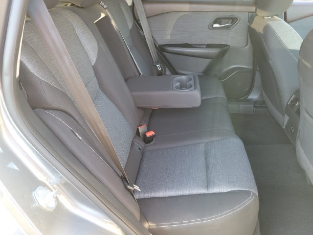 Used 2023 Nissan Rogue SV FWD image 22