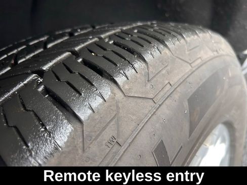 Certified 2021 GMC Yukon SLT w/ SLT Premium Package image 15