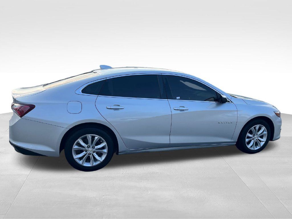 Used 2022 Chevrolet Malibu LT FWD image 6