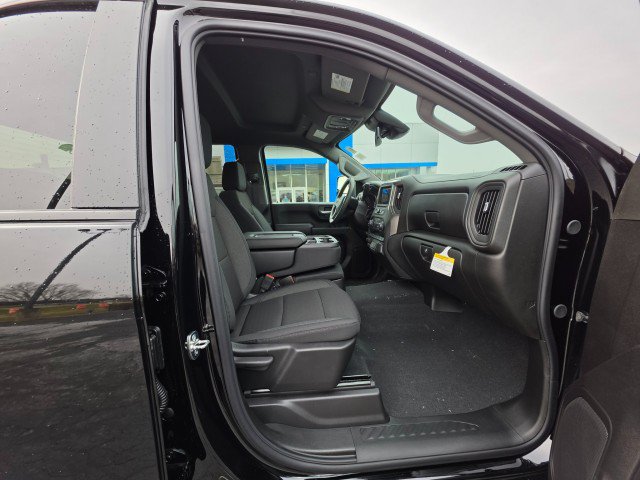 New 2026 Chevrolet Silverado 2500 Custom w/ Custom Value Package AWD/4WD image 13