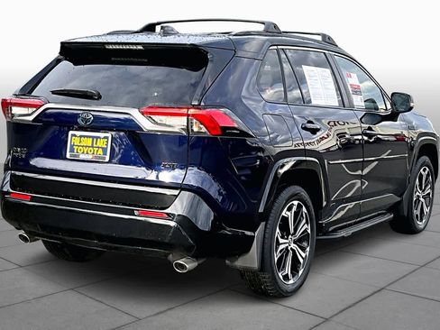 Used 2021 Toyota RAV4 XSE w/ Weather Package image 12