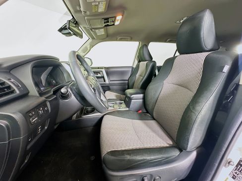 Used 2020 Toyota 4Runner SR5 RWD image 13