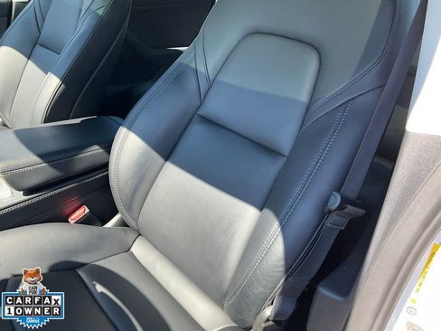 Used 2023 Tesla Model 3 Standard Range image 17