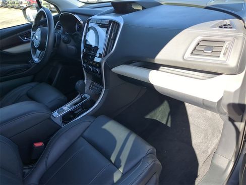 Used 2022 Subaru Ascent Touring image 12
