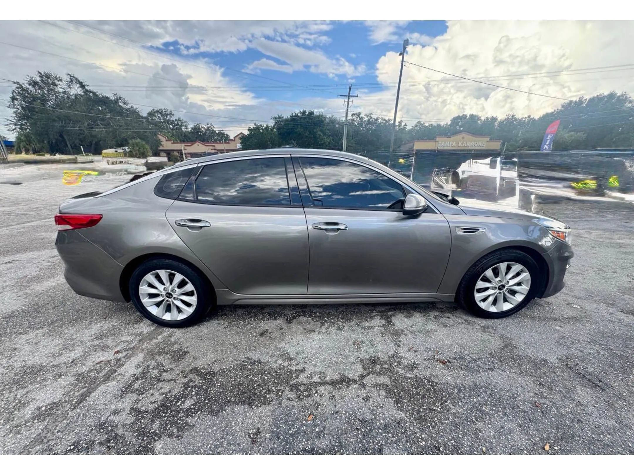 Used 2016 Kia Optima EX FWD image 7