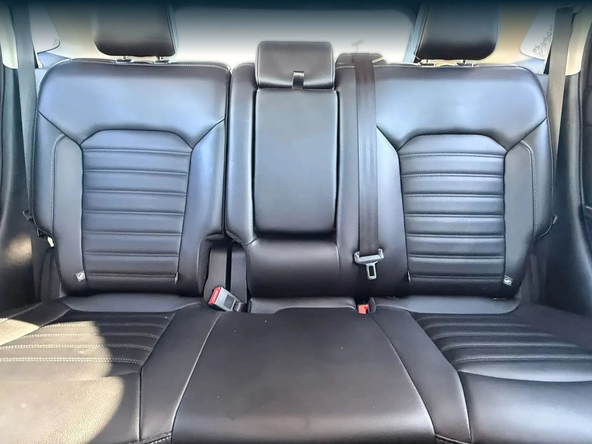 Used 2019 Ford Edge SEL w/ Equipment Group 201A AWD/4WD image 22
