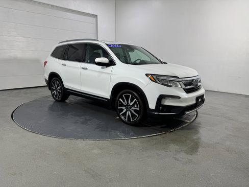 Used 2022 Honda Pilot Touring image 2