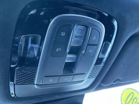 Used 2020 Hyundai Palisade Limited image 37