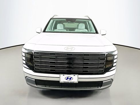 New 2026 Hyundai Palisade FWD Hybrid image 2
