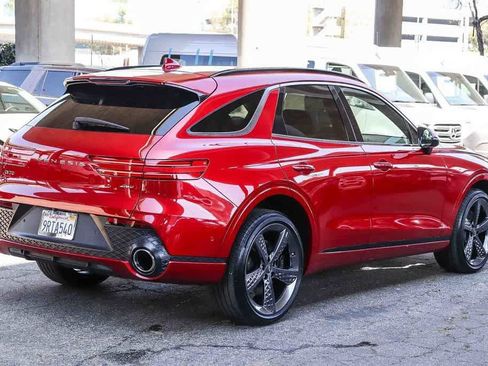 Used 2024 Genesis GV70 2.5T w/ Sport Prestige Package image 4