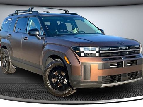 Used 2025 Hyundai Santa Fe XRT image 3