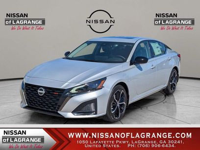 New 2025 Nissan Altima 2.5 SR w/ SR Premium Package