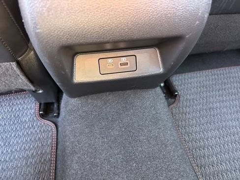 Used 2024 Nissan Altima 2.5 SR FWD image 12