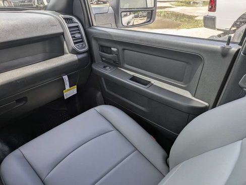New 2026 RAM 2500 Tradesman AWD/4WD image 16