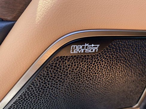 Used 2022 Lexus ES 350 Ultra Luxury w/ Accessory Package 2 FWD image 13