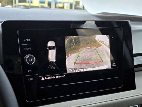 New 2026 Volkswagen Taos S image 13