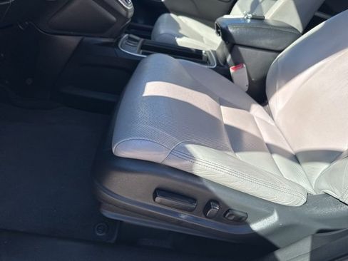 Used 2016 Honda CR-V EX-L image 30