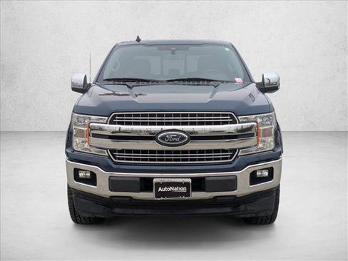 Used 2019 Ford F150 Lariat image 2