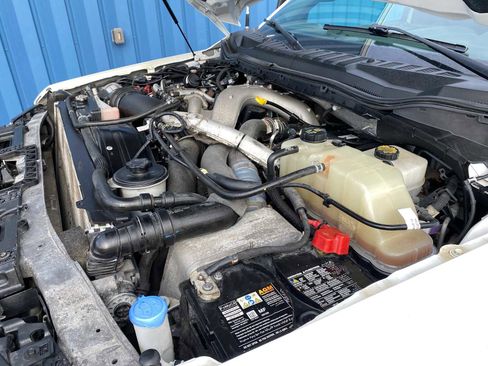 Used 2020 Ford F550 4x4 Regular Cab Super Duty image 8