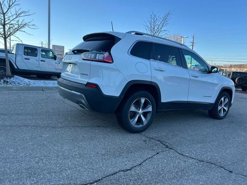 Certified 2019 Jeep Cherokee Limited image 16