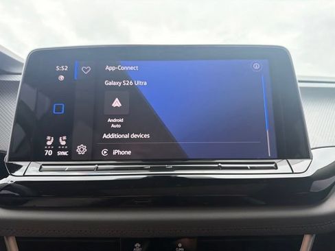 Used 2024 Volkswagen Atlas Peak Edition SE AWD/4WD image 33