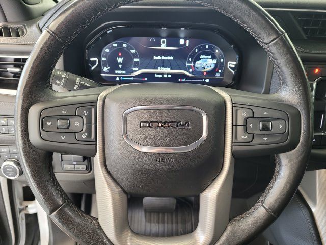 Used 2022 GMC Yukon Denali w/ Denali Premium Package AWD/4WD image 23