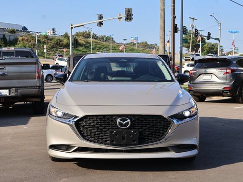 Used 2024 MAZDA MAZDA3 s FWD image 2