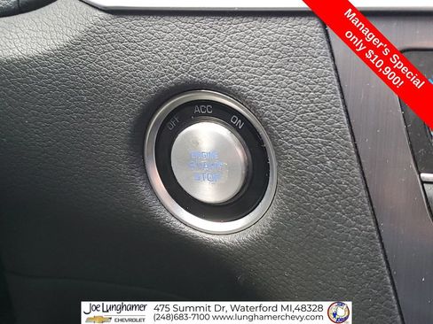 Used 2017 Genesis G80 3.8 AWD/4WD image 18