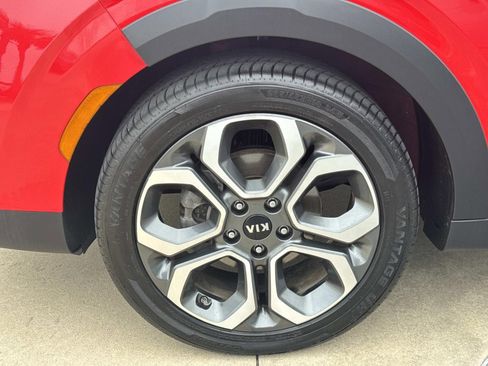 Used 2021 Kia Soul X-Line FWD image 4