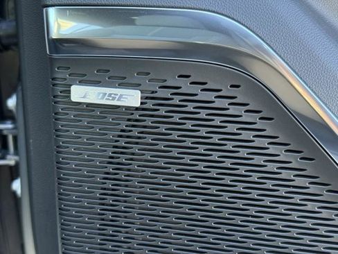 New 2026 GMC Acadia Elevation image 33