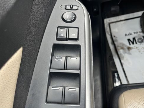 Used 2016 Honda CR-V Touring image 34