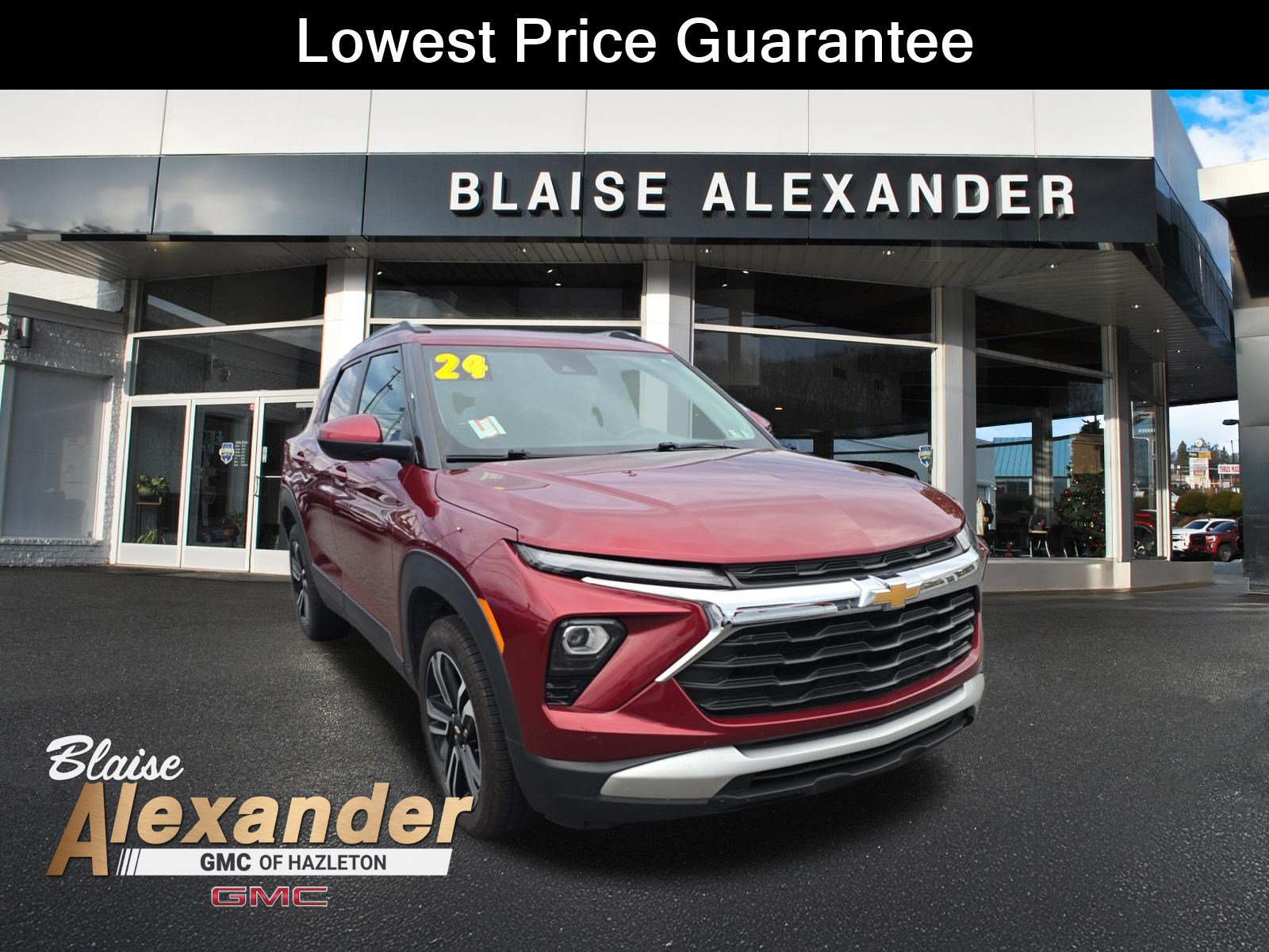 Used 2024 Chevrolet TrailBlazer LT w/ LT Cold Weather Package AWD/4WD image 1