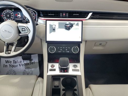 New 2026 Jaguar F-PACE R-Dynamic S image 26