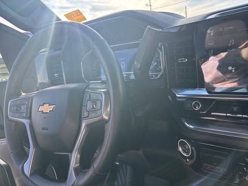 Used 2024 Chevrolet Silverado 3500 High Country w/ High Country Premium Package image 21